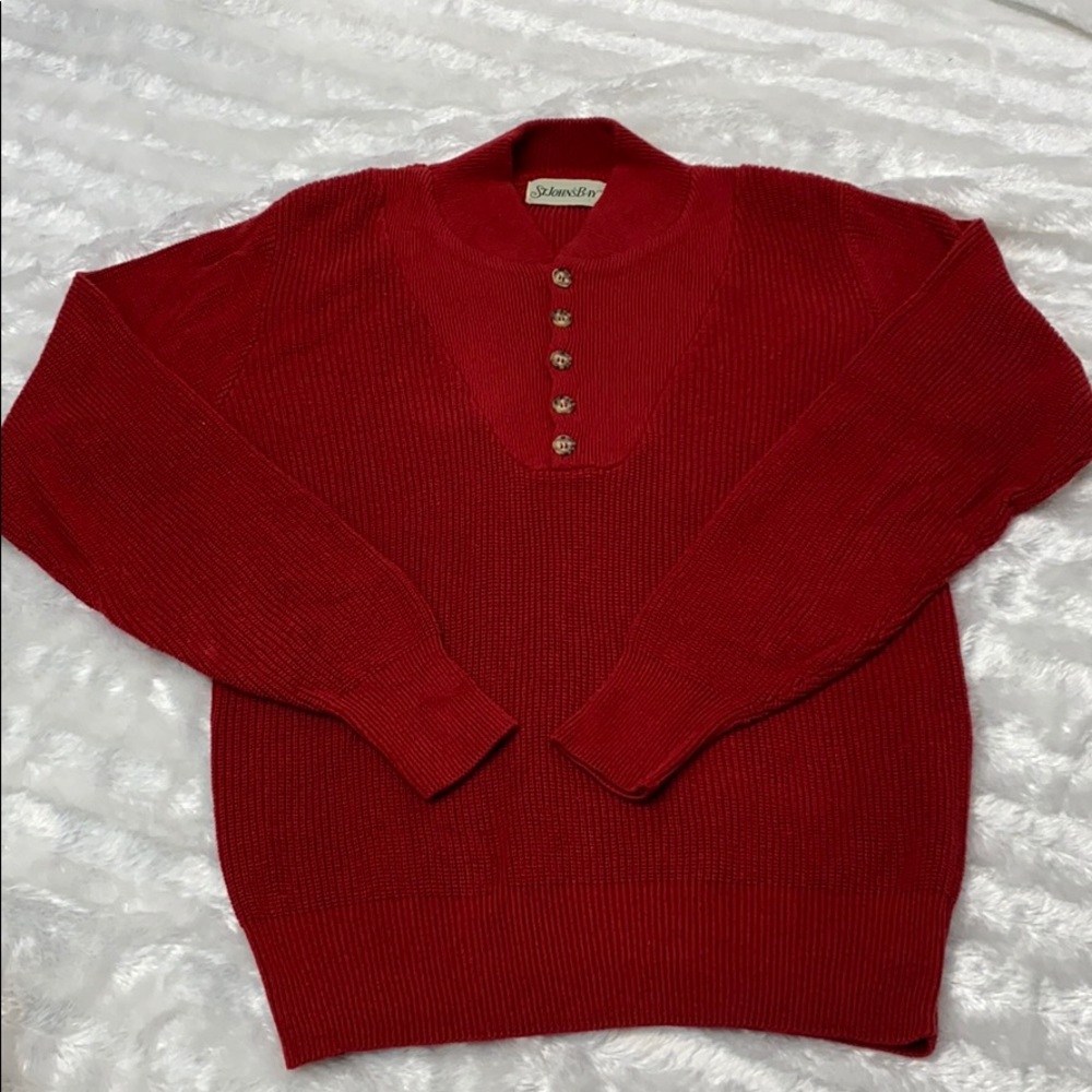 ST.JOHN'S BAY red sweater size medium